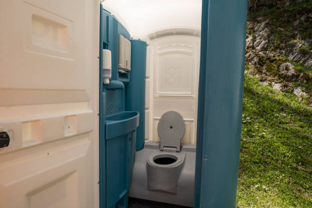 Best Short-Term Portable Toilet Rental  in English, IN